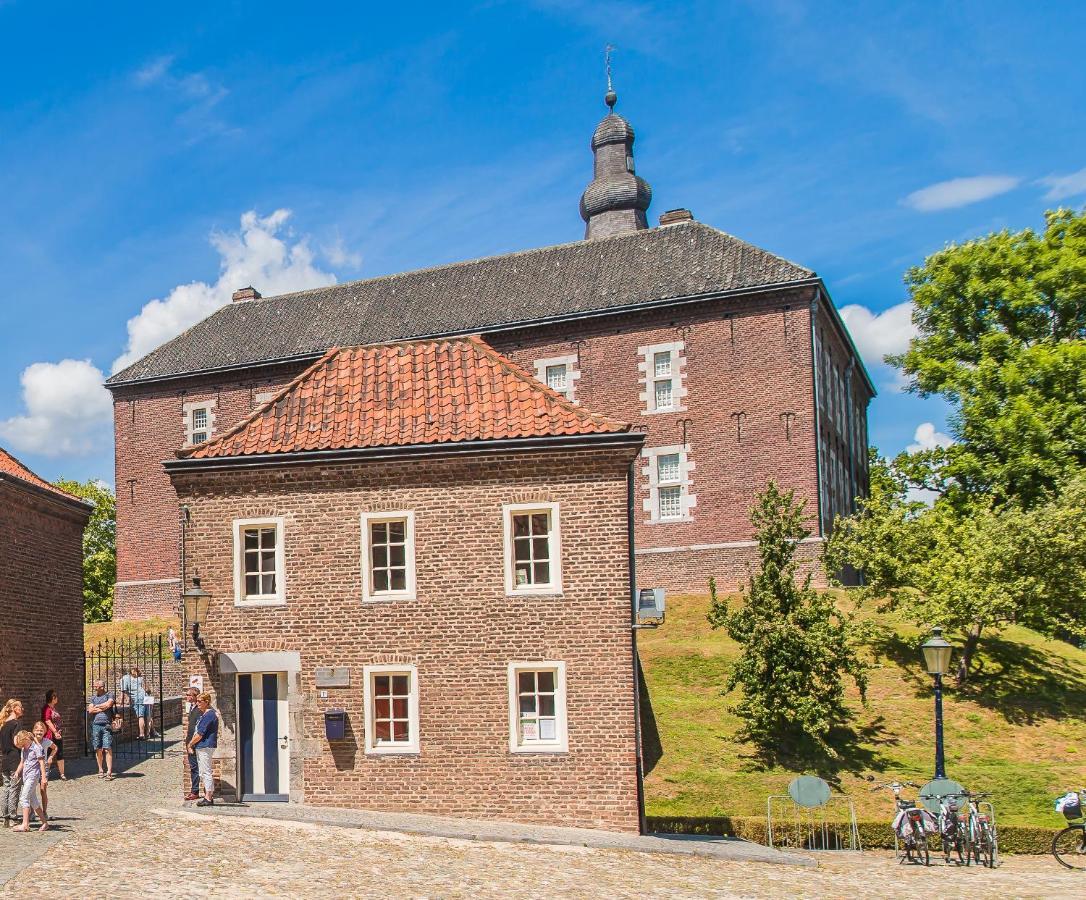 Landgoed Kasteel Limbricht住宿加早餐旅馆 外观 照片